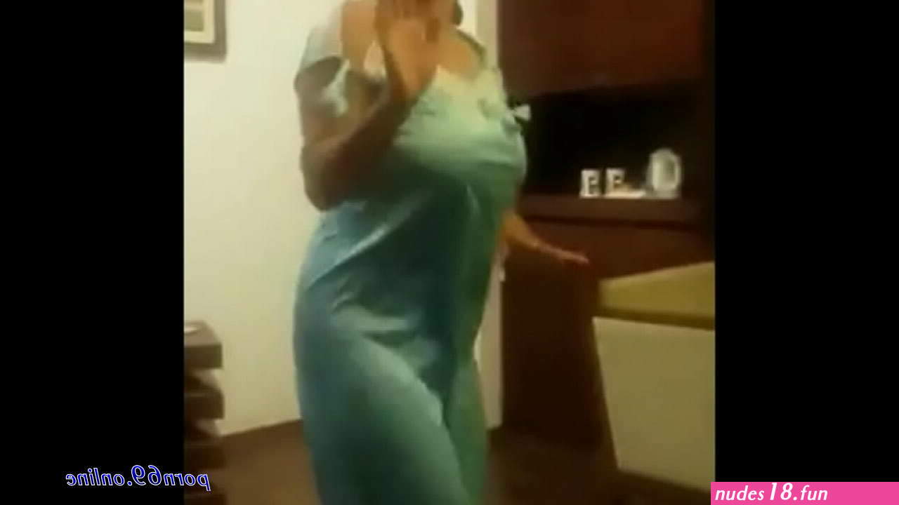 baji boobs pic