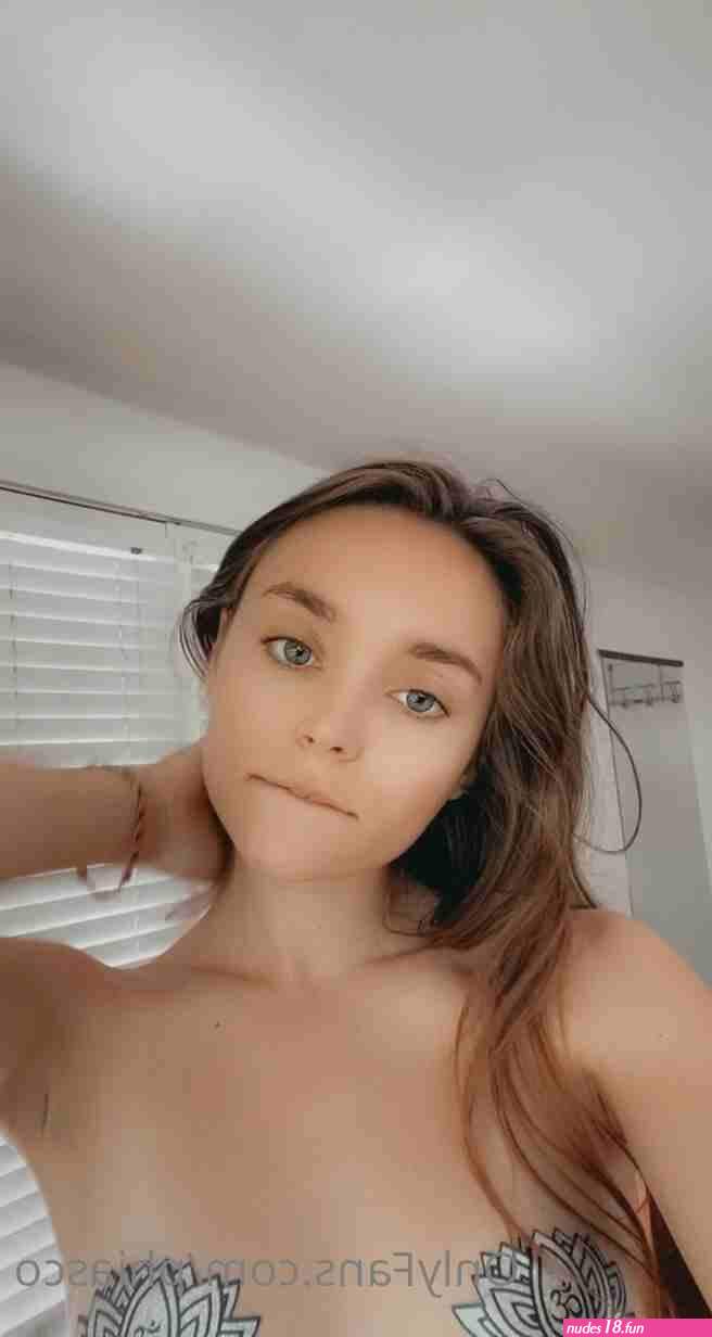phiasco lesbian video