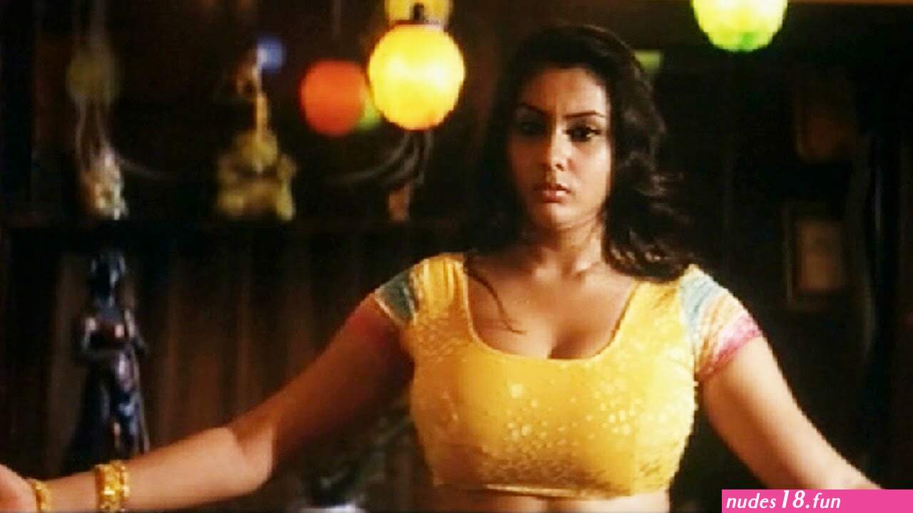 aunty remove full dress pick s