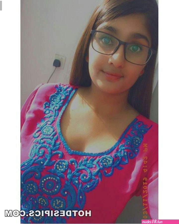 karachi sexy nude girls pics download 2022