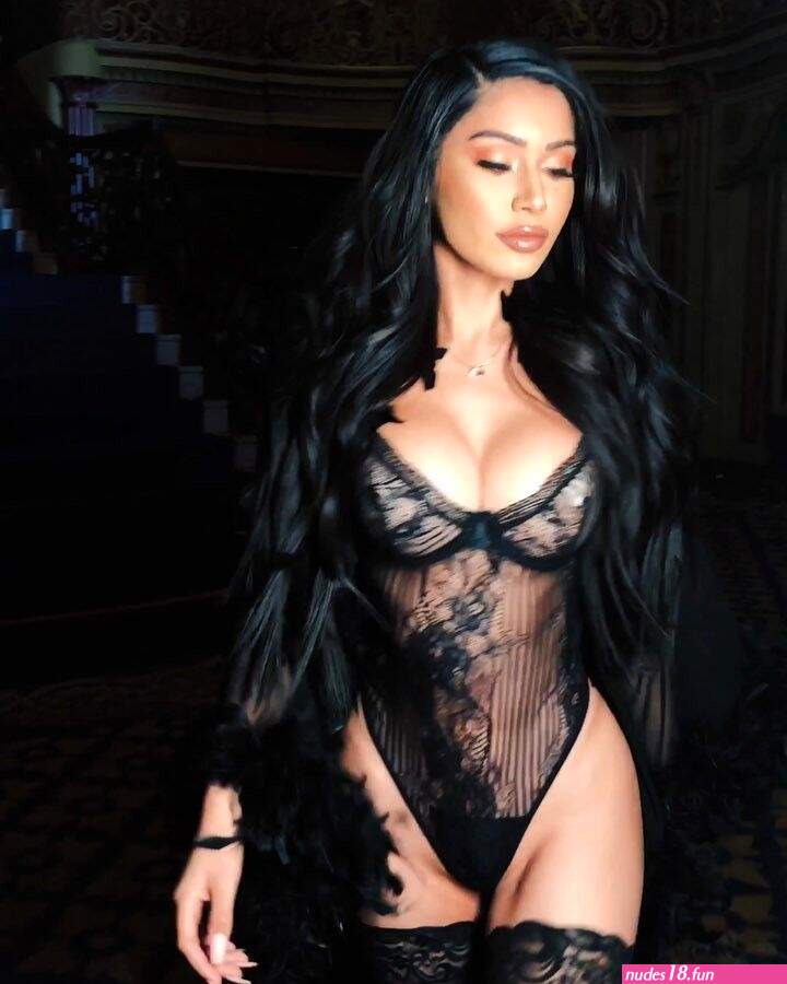 janet guzman