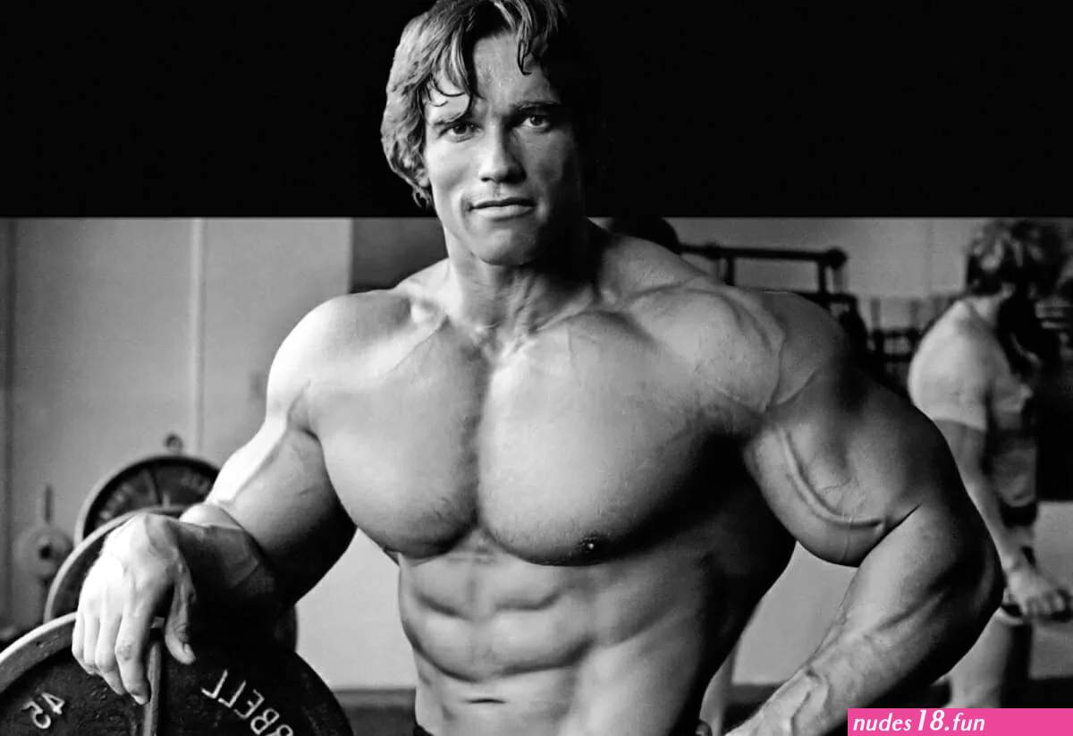 Arnold Schwarzenegger Nude