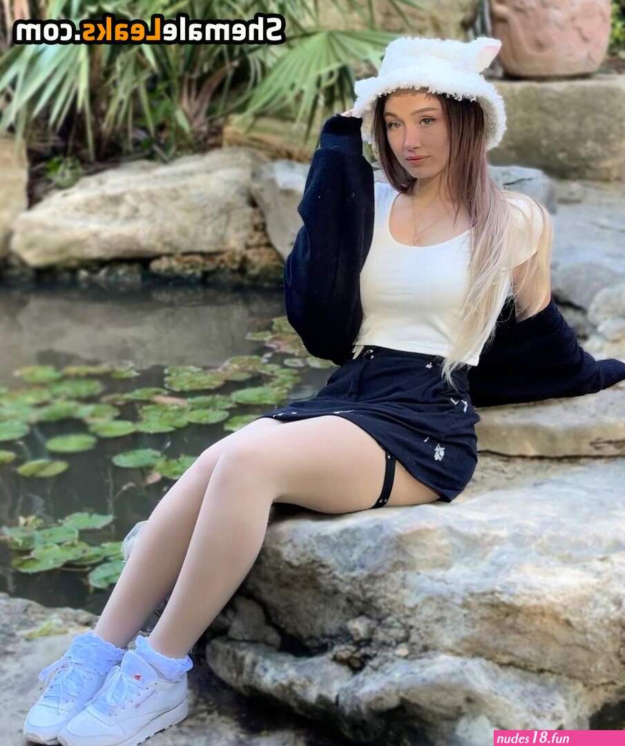 BluTube orchidsandhoney therealroyalblu Leaked Nude OnlyFans Photo 2