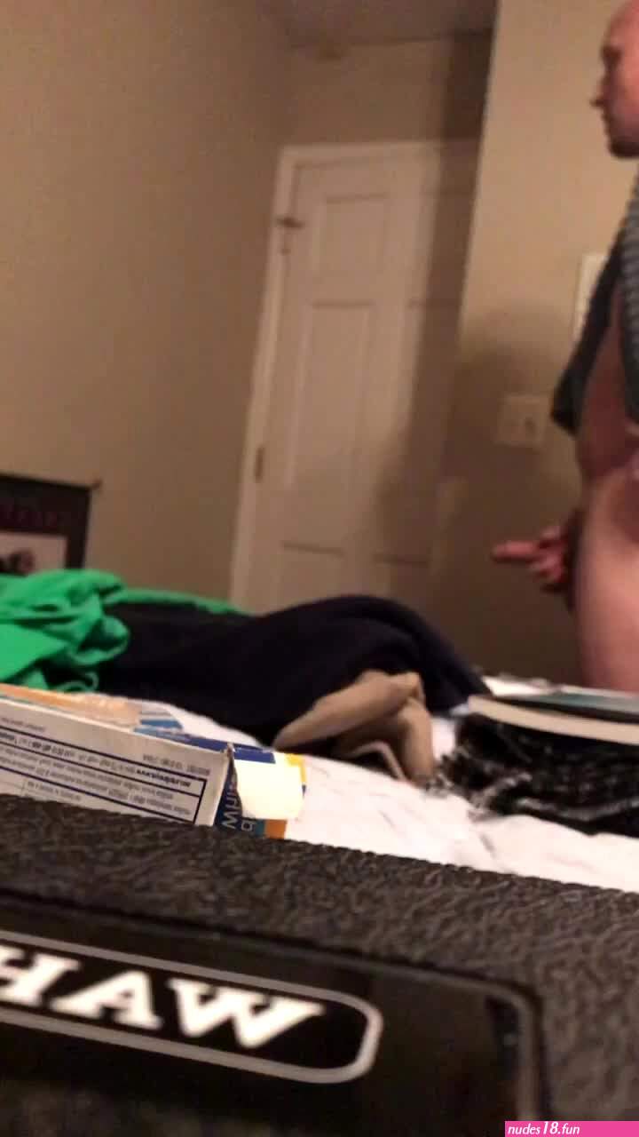 Son flashes cock for mom