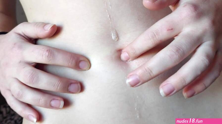 Belly button closeups and fingering