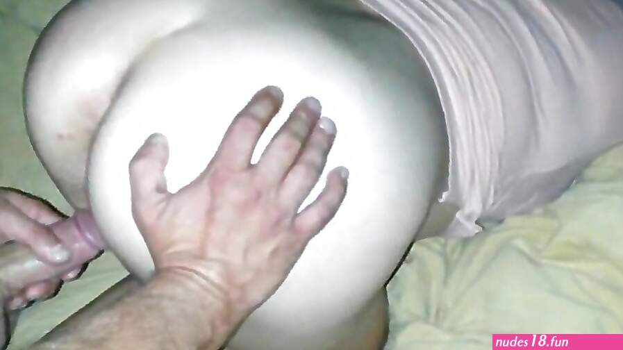 Couple share sloppy cock videos. HQ Wank Tube