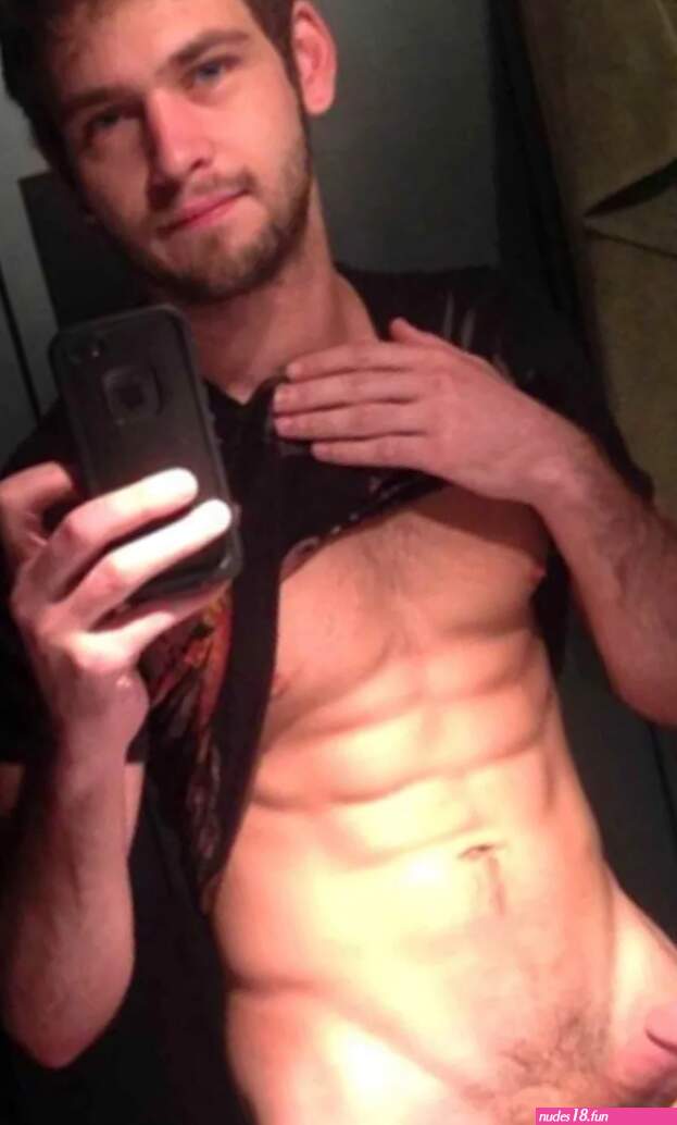 Naked selfie men