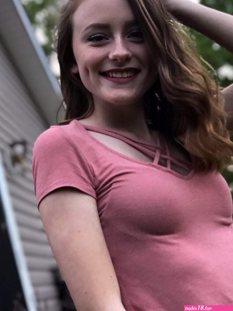 Audra Miller In Jeans