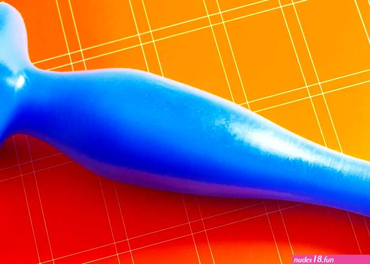Freely Custom Dildo Review