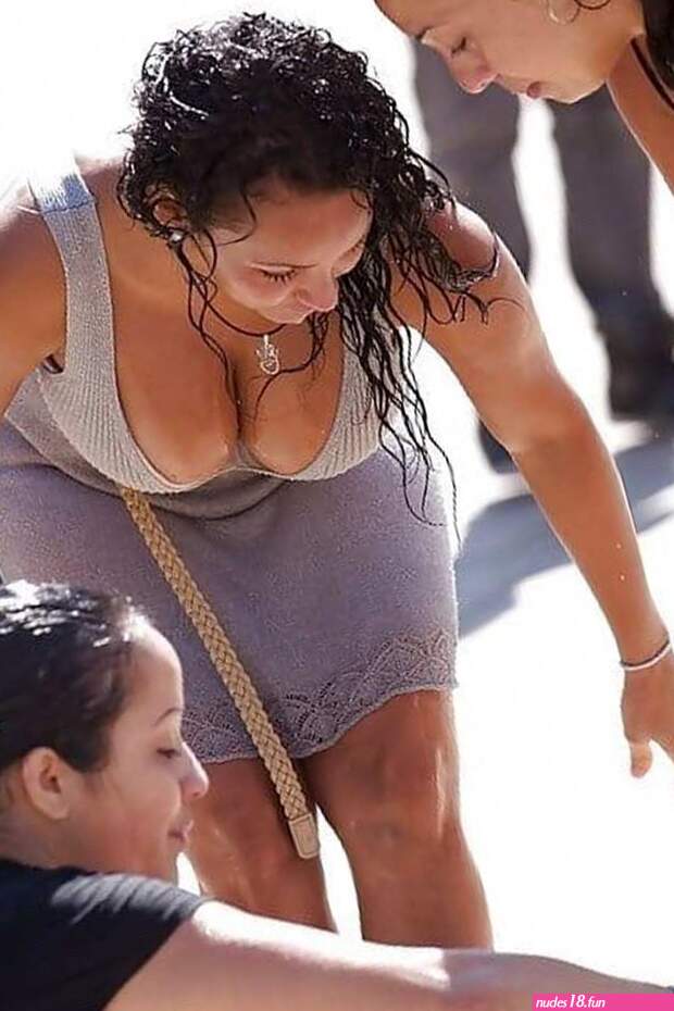 Downblouse Tits Pompano fl Uncenzored XXX