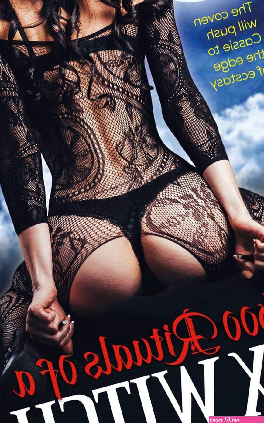 Taboo Rituals of a Sex Witch: An Erotic Fantasy of Lust and Wiccan Magic eBook by Zoe Lawrence
