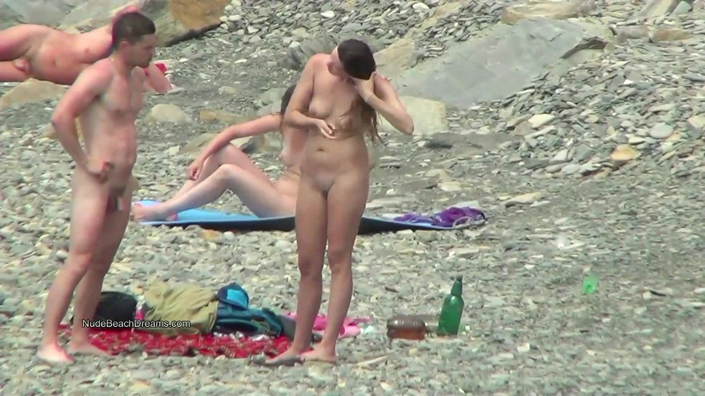 Watch Group of Friends gets filmed on the Nude Beach