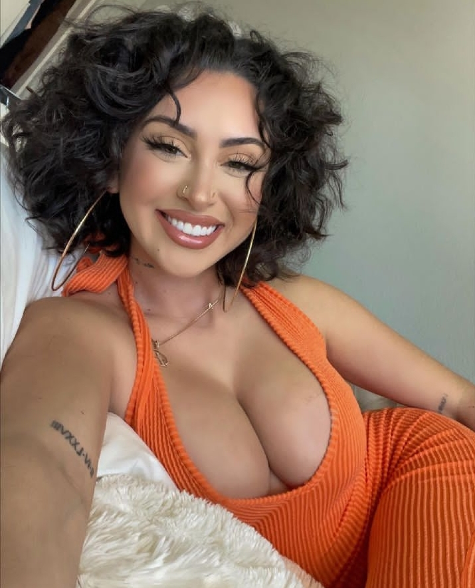 Sahlt escort from Haiti
