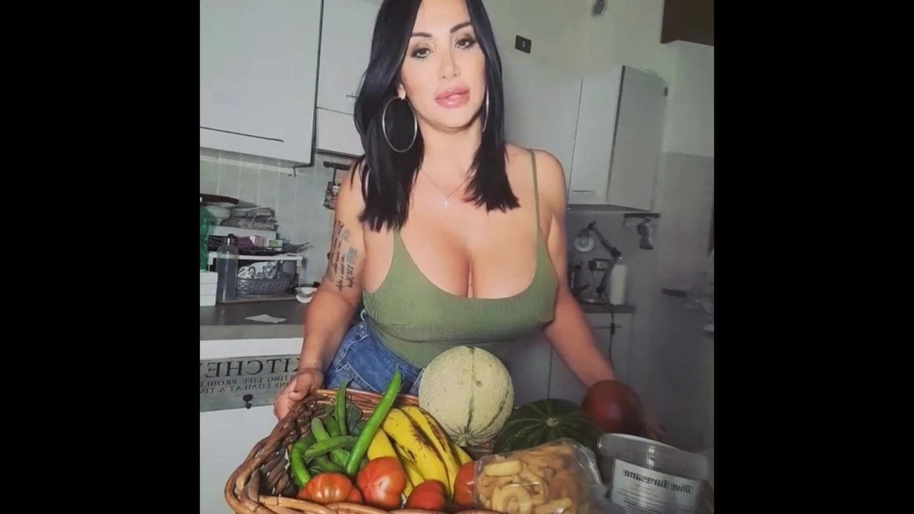 Marika Fa Una Marchettina