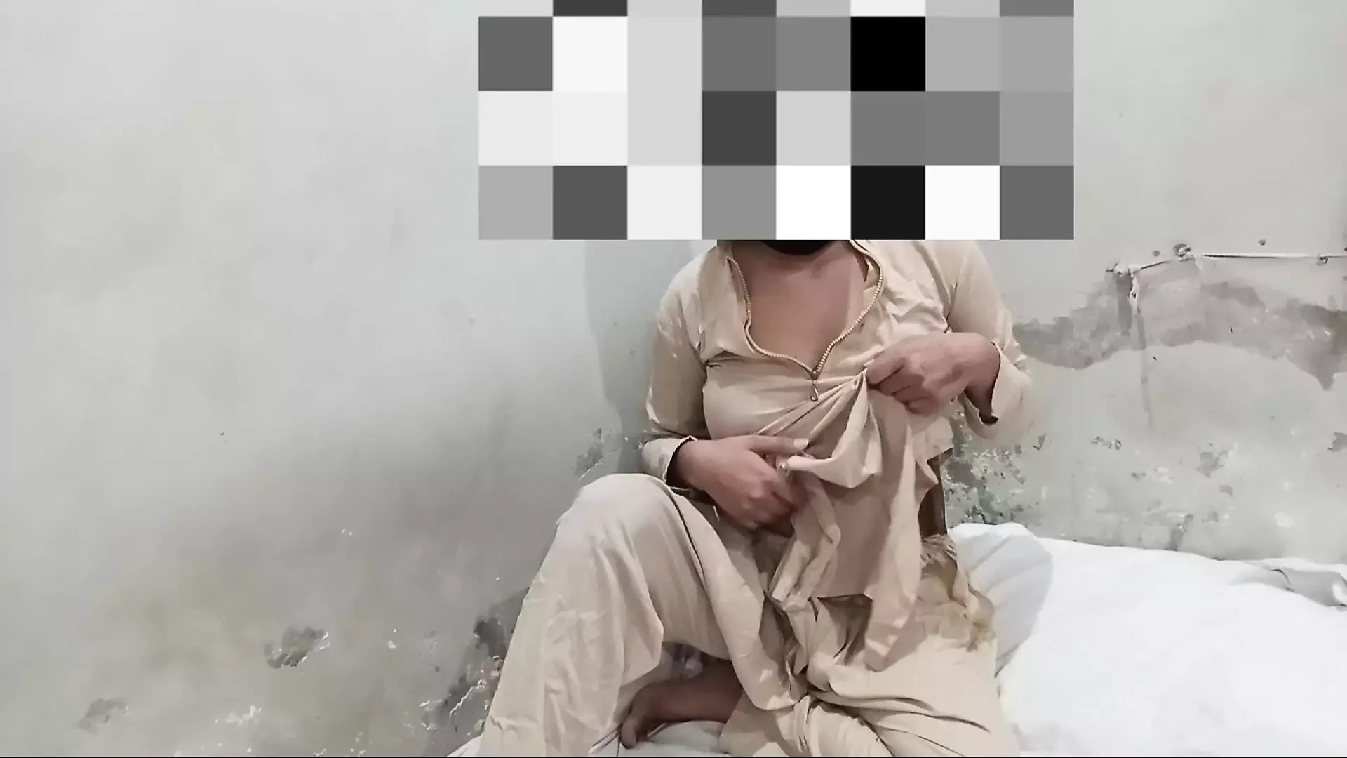 Hareem Shah Full Leaked Videos 2024: Pakistani Amateur Porn
