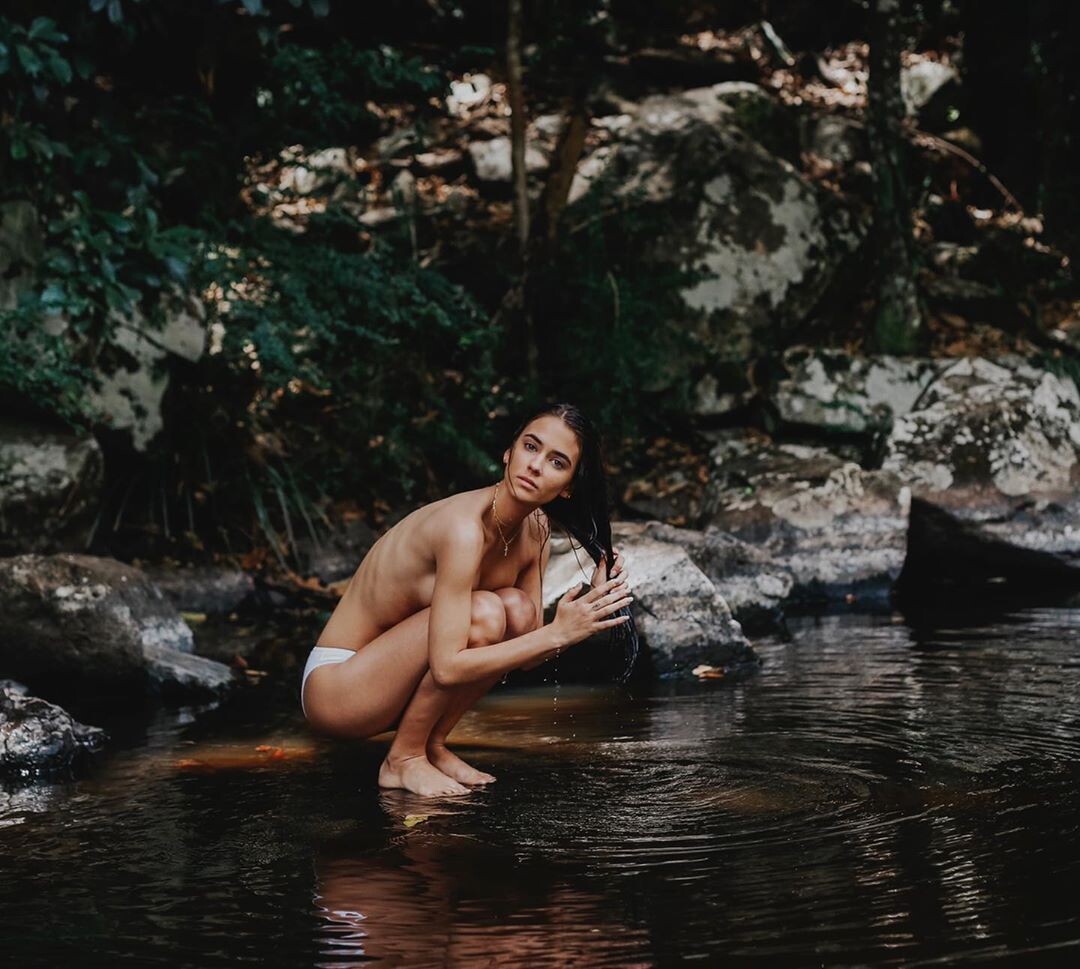 Renee Herbert by Brooke Elizabeth: chitatelzhuzhu LiveJournal