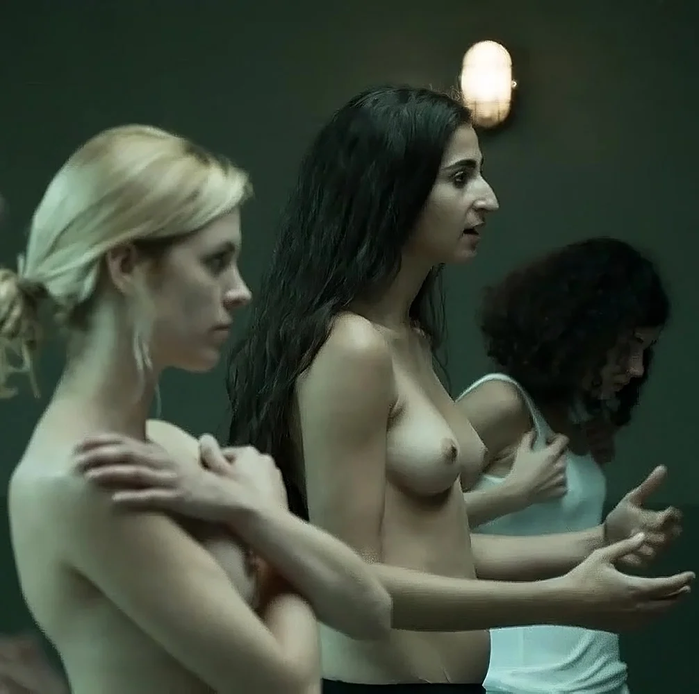 Alba Flores Nude Pics Topless Paparazzi Images Hot Scenes