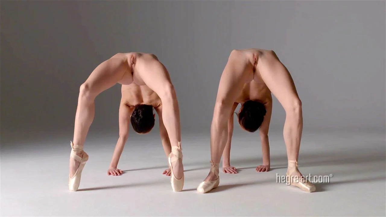 Bekijk Nude Ballet