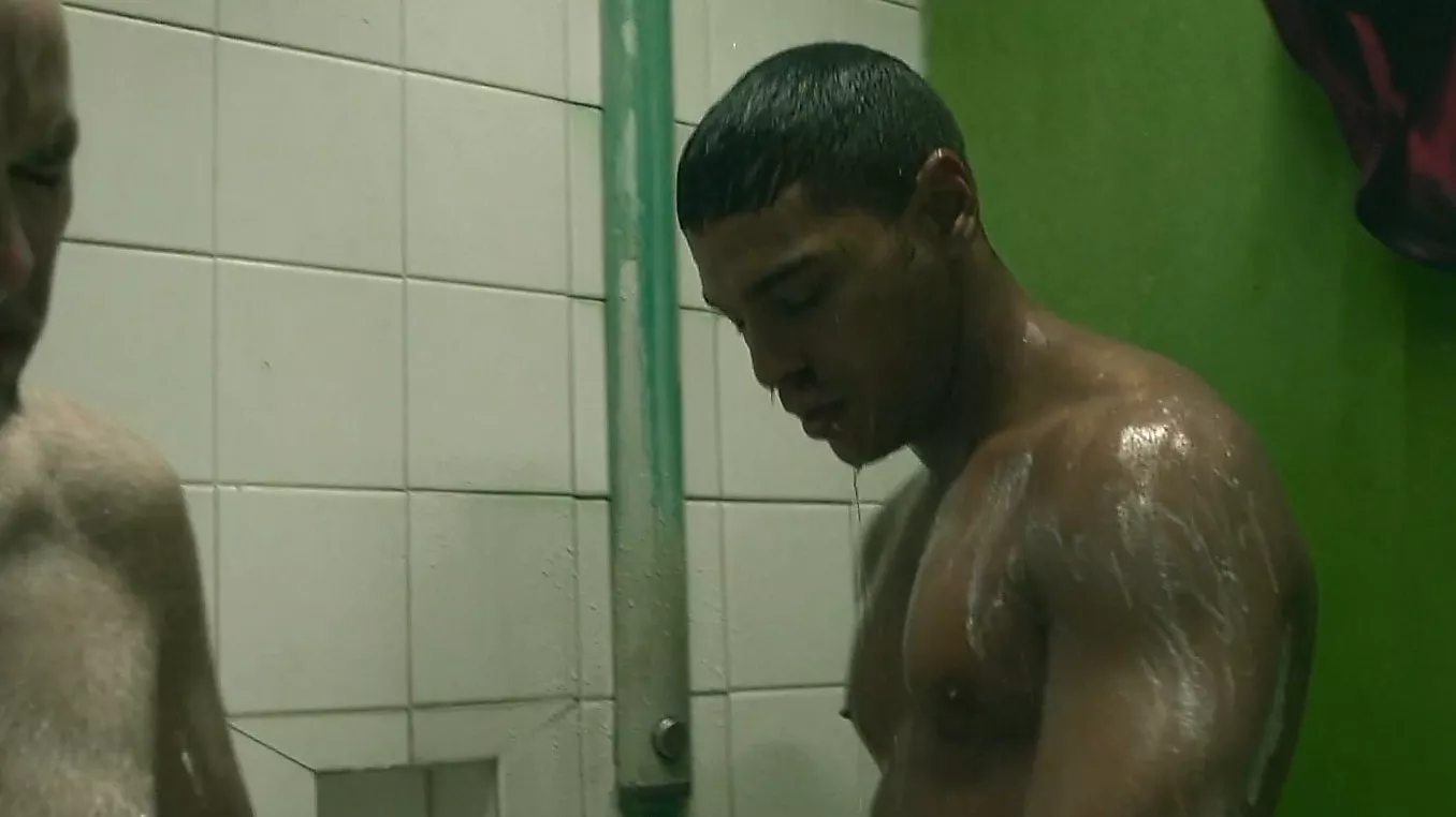 See Nassim Lyes Si-Ahmed Nude