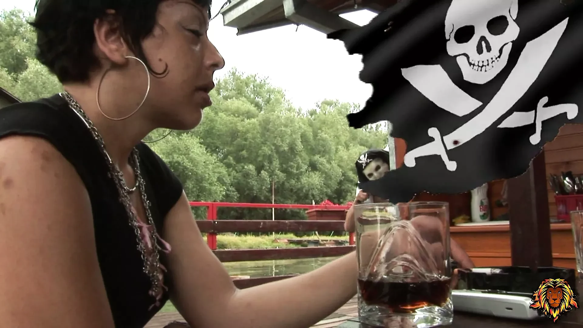 Kurati Sa Kariba Spot Free HD Porn Video 9d