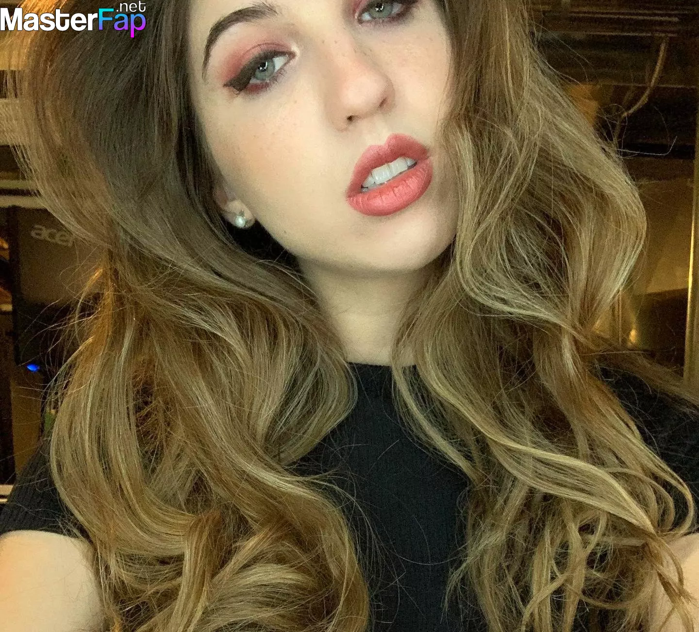 Frivolousfox Asmr Nude OnlyFans Leak Picture WxcGAdC5Na