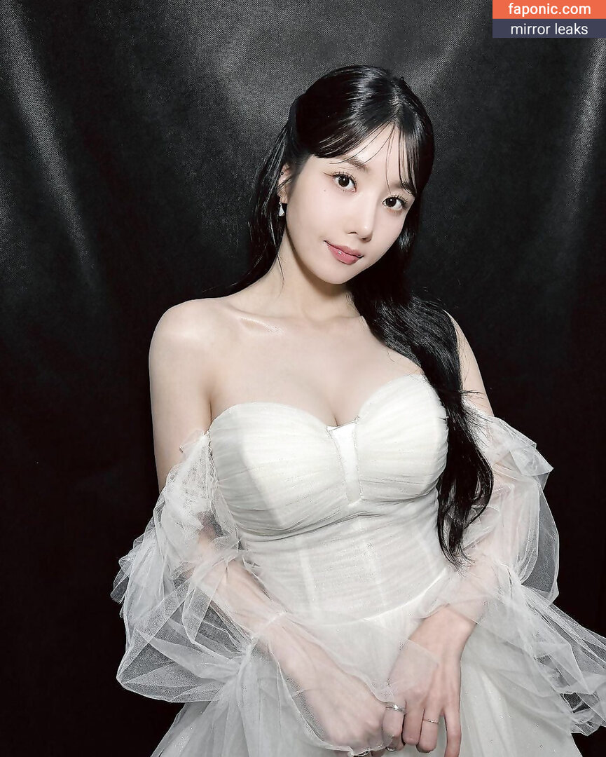 Kwon Eunbi Nude Leaks OnlyFans