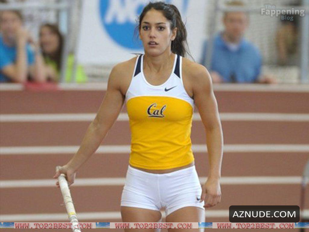 ALLISON STOKKE Nude
