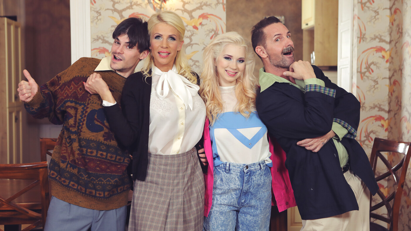 80s Flashback: Generation X Tries Family Sex
