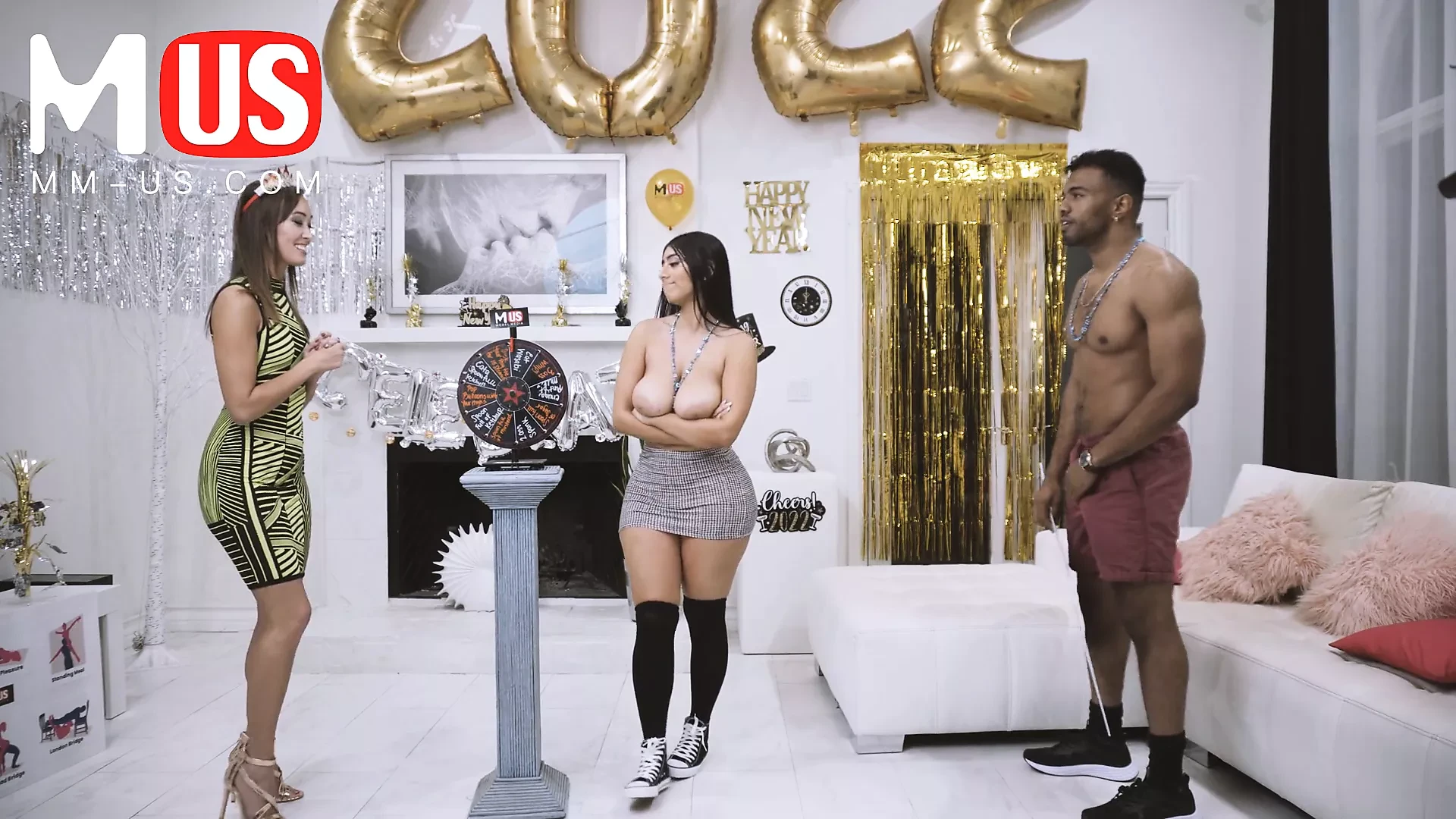 Jerkaoke- Violet Myers and Troy Francisco -ep 1: Brunette Porn