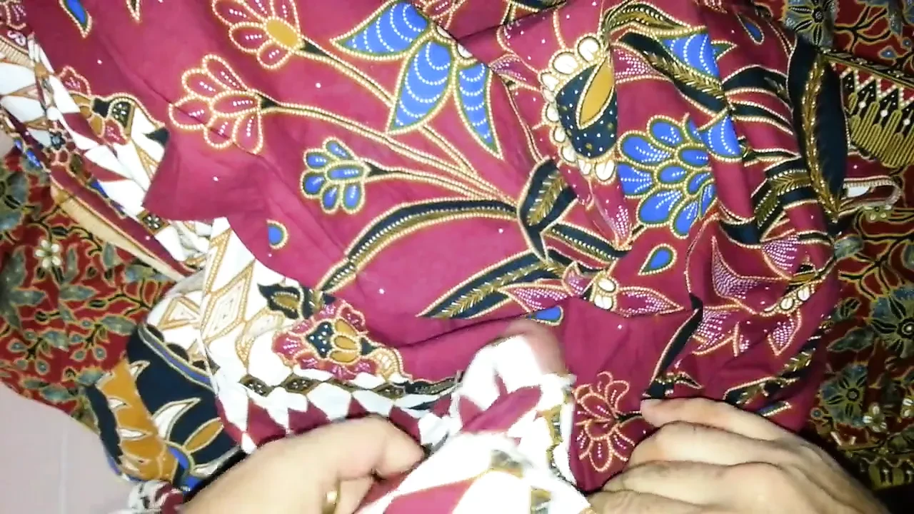 Kom klaar op tante Lungi textiel motief batik ayu 526