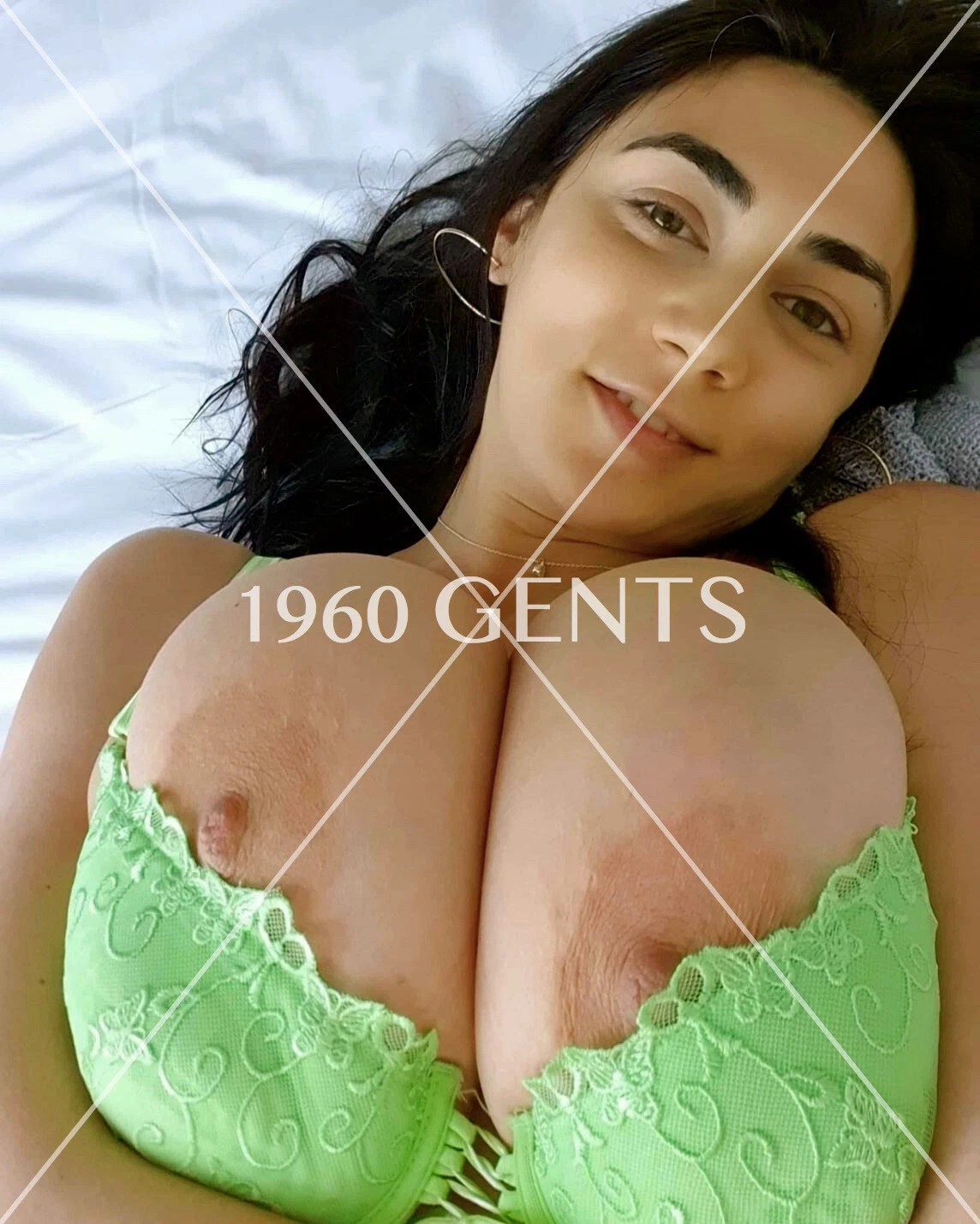 Photo Print Big Breasts Brunette Luna Amor Art Model UK