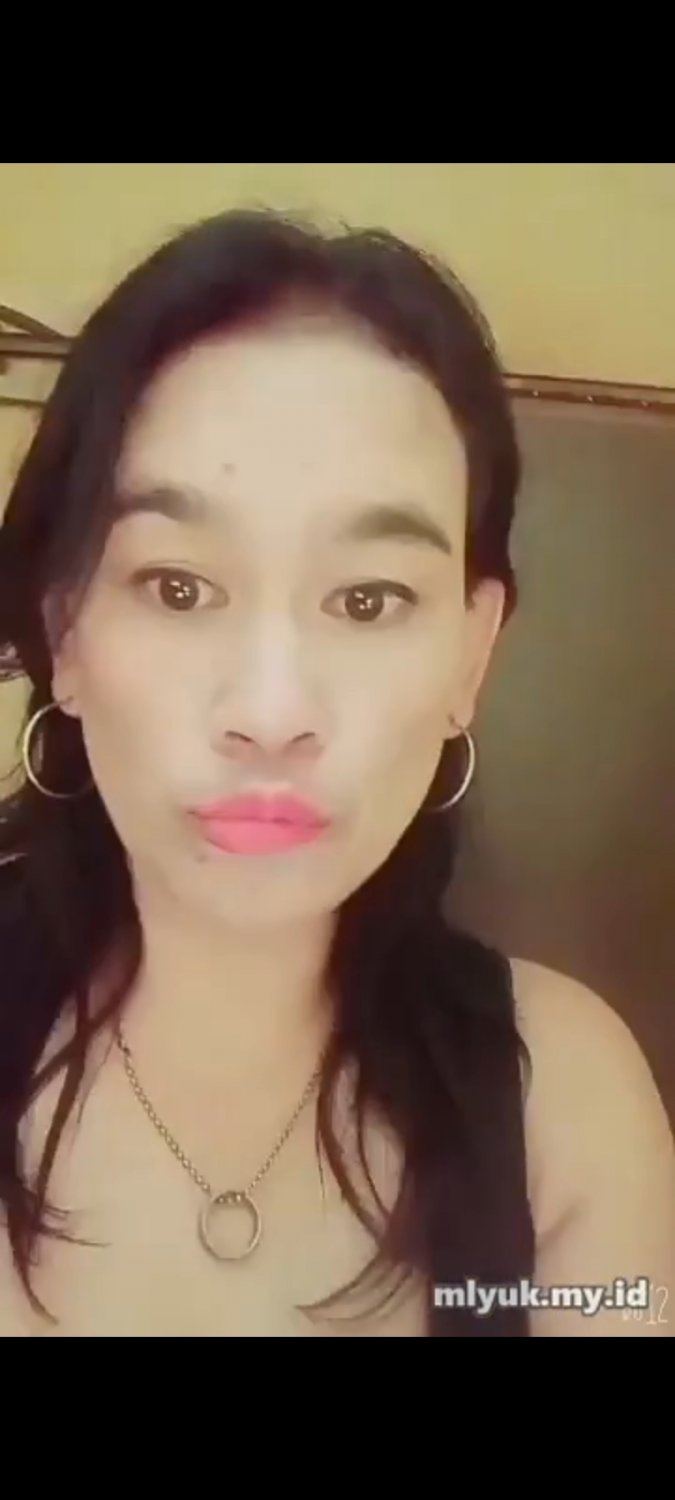 Tante Vera cantik colmek sepong pisang sange crot squirt nikmat...