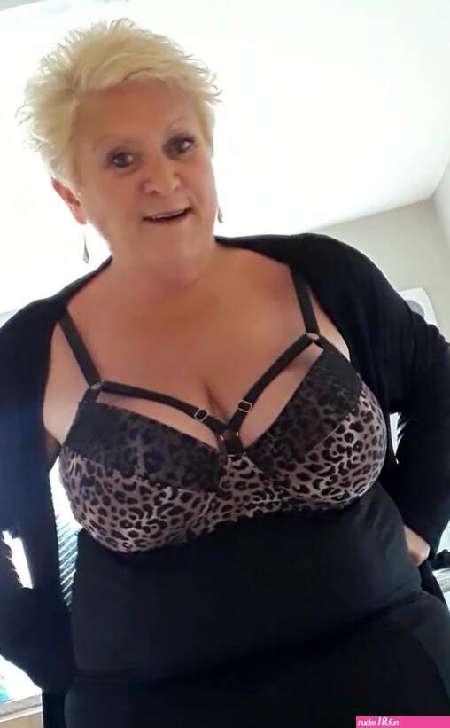 Hello guys good morning i hope watching this short clip c by maypowpow from only Porn Videos 6
