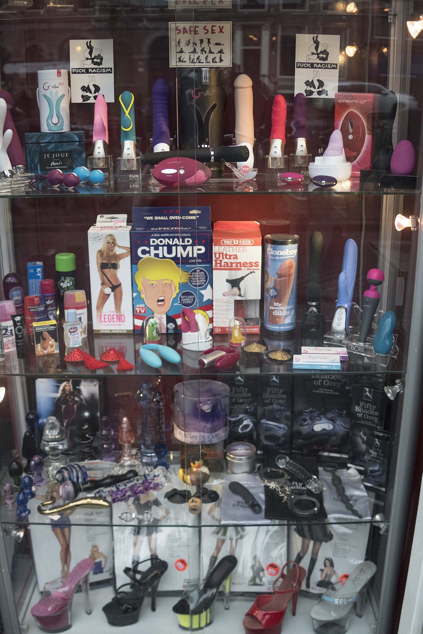 File:Trump dildo in Amsterdam sex shop 02.jpg