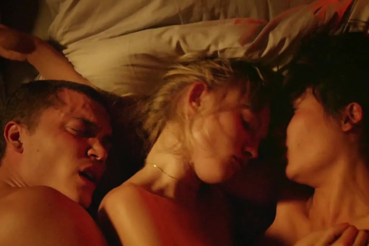 Threesome Sex Scenes That Prove 3 Is The Horniest Number