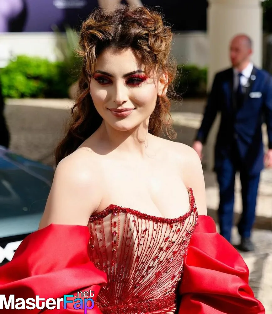 Urvashi Rautela Nude OnlyFans Leak Picture x5lBZHrOqs