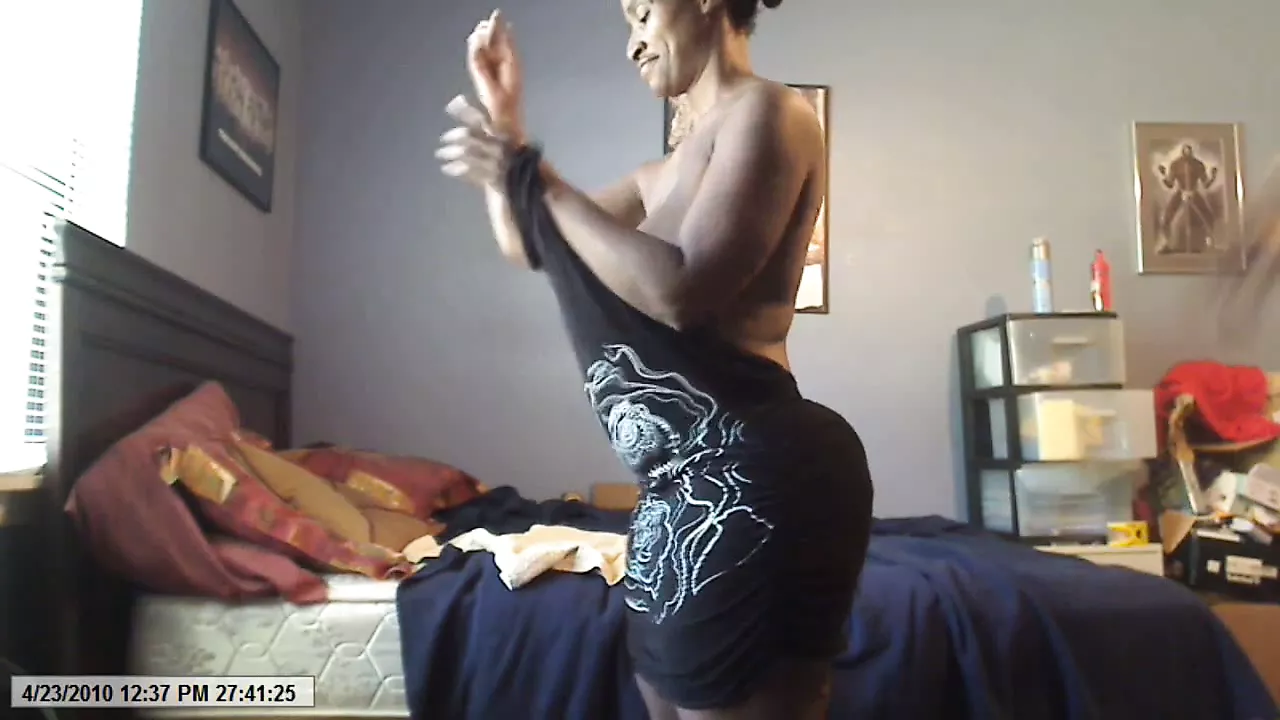 Thick Black MILF Fucking on Cam: BBW Porn