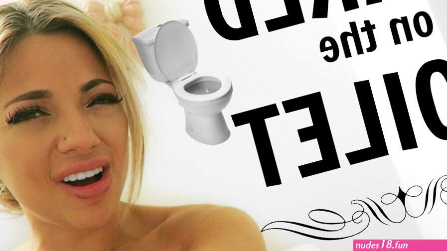 vlogging naked on the toilet