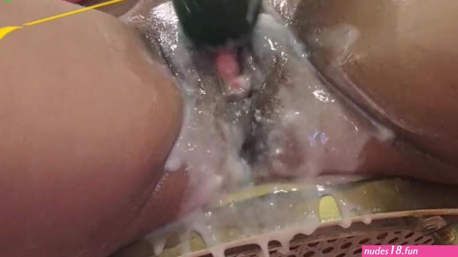 De beste clit wrijven squirt