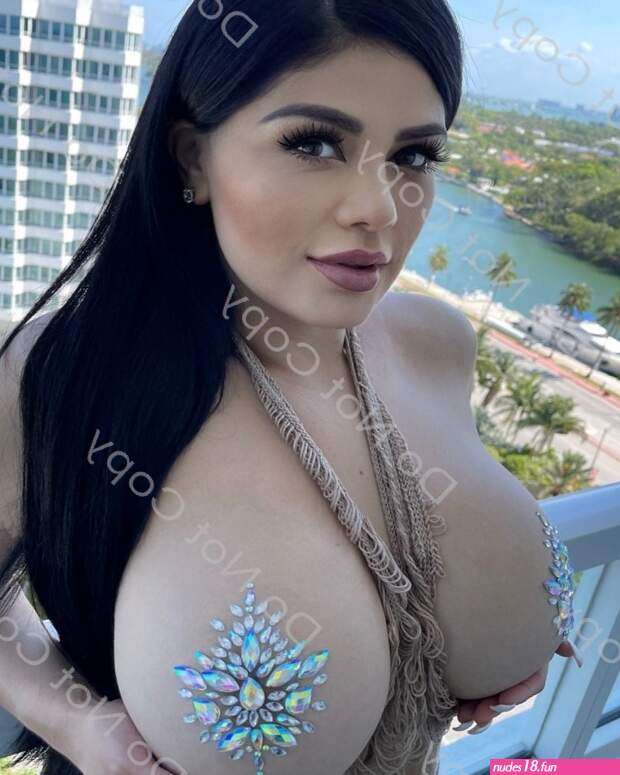 8x10 Vianey Frias PHOTO photograph picture sexy Egypt