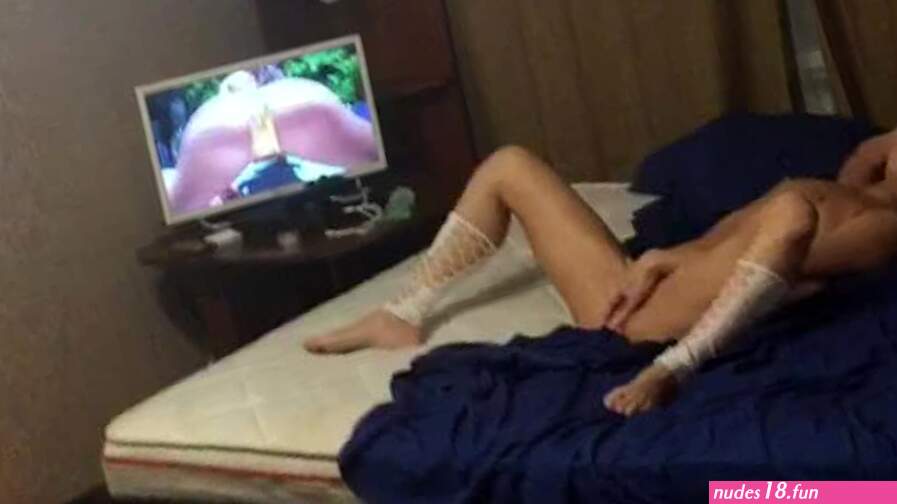 A guy came home and caught me masturbating with a huge dildo under porn and filmed this beauty on ca