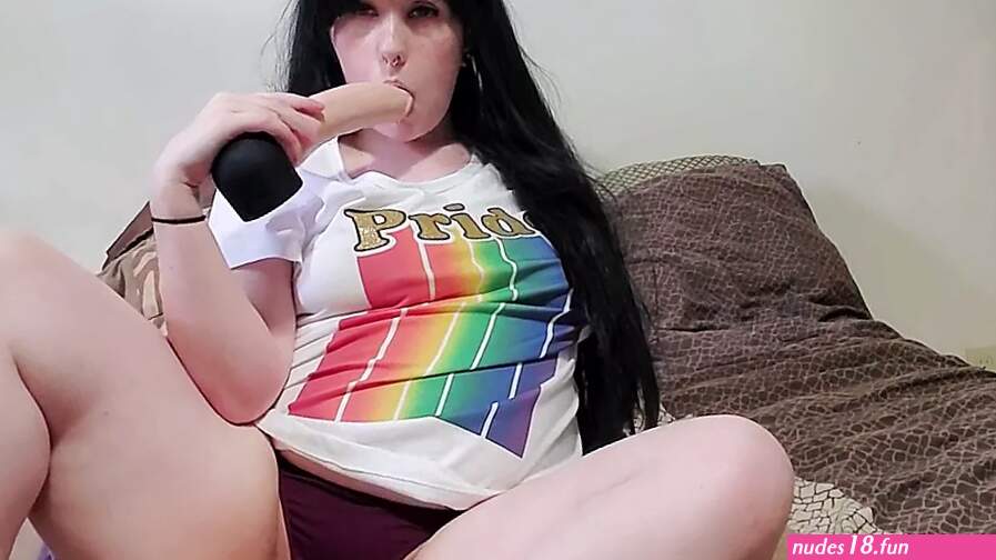Non-binary Masturbates for Daddy Squirt and Dirty Talk: Tits Tits Porn