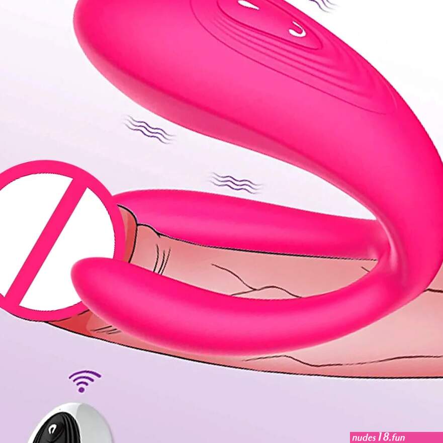 Remote Control Double Penetration Vibrator Sex Toy for Couple