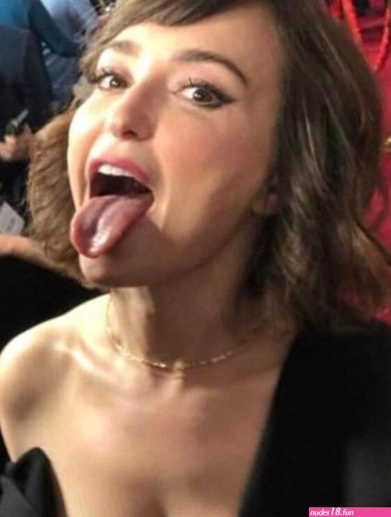Milana Vayntrub nude Porn Pictures XXX Photos Sex Images 4072799