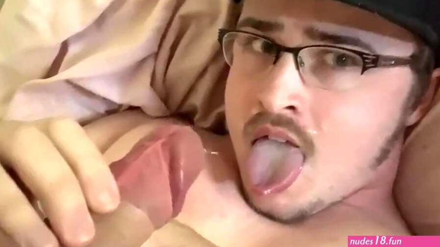 50 Cumslut Cedeh Éjaculations!