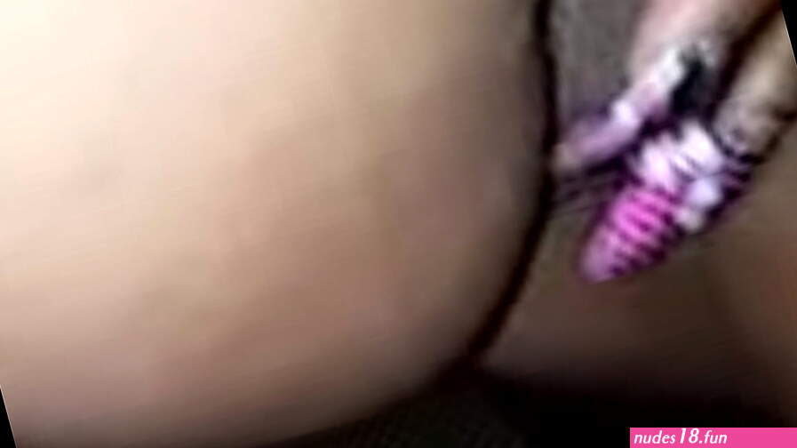 Man gets squirting facial