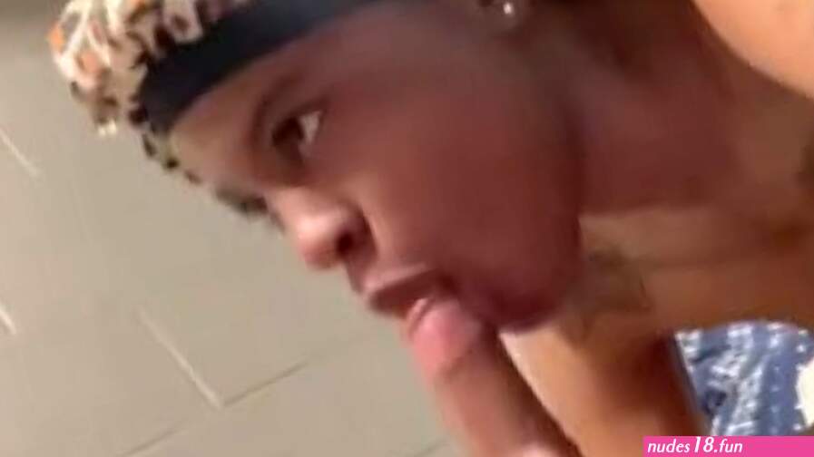 Ebony thot eats dick like its no tomorrow
