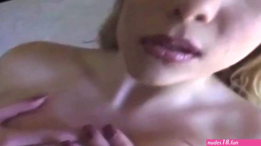Ariah porn gifs