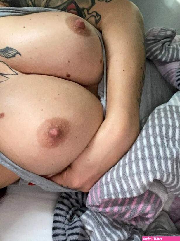 Ria Red Itsriared Nude Leaks OnlyFans