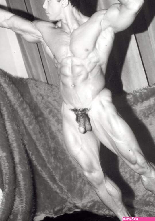 Chris Dickenson Nude